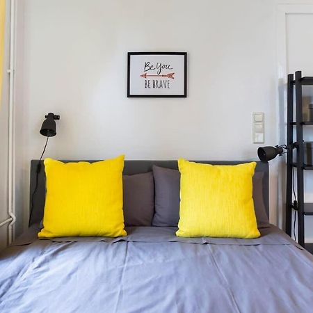 Shabby Chic Plus Self Checkin And Free Street Parking Berlin Bagian luar foto