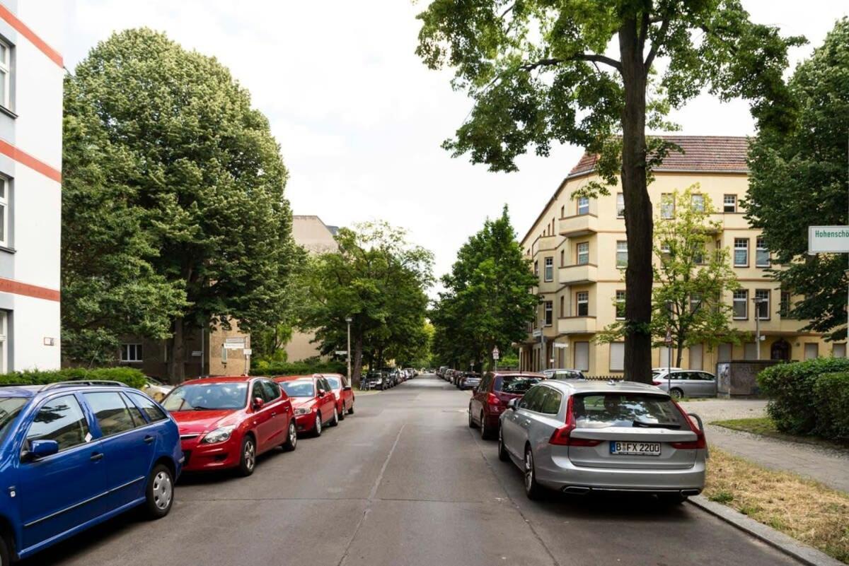 Shabby Chic Plus Self Checkin And Free Street Parking Berlin Bagian luar foto